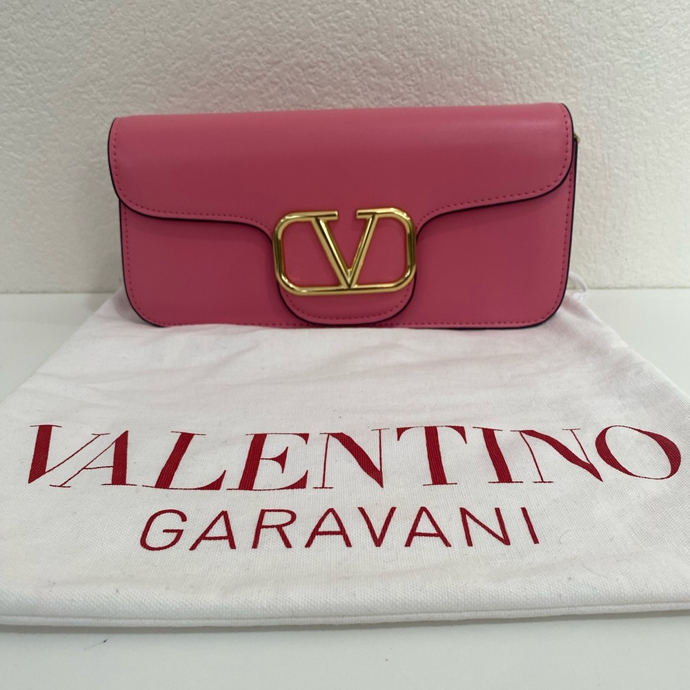 Valentino Garavani V Loco Pink Leather Shoulder Bag. Never Worn!